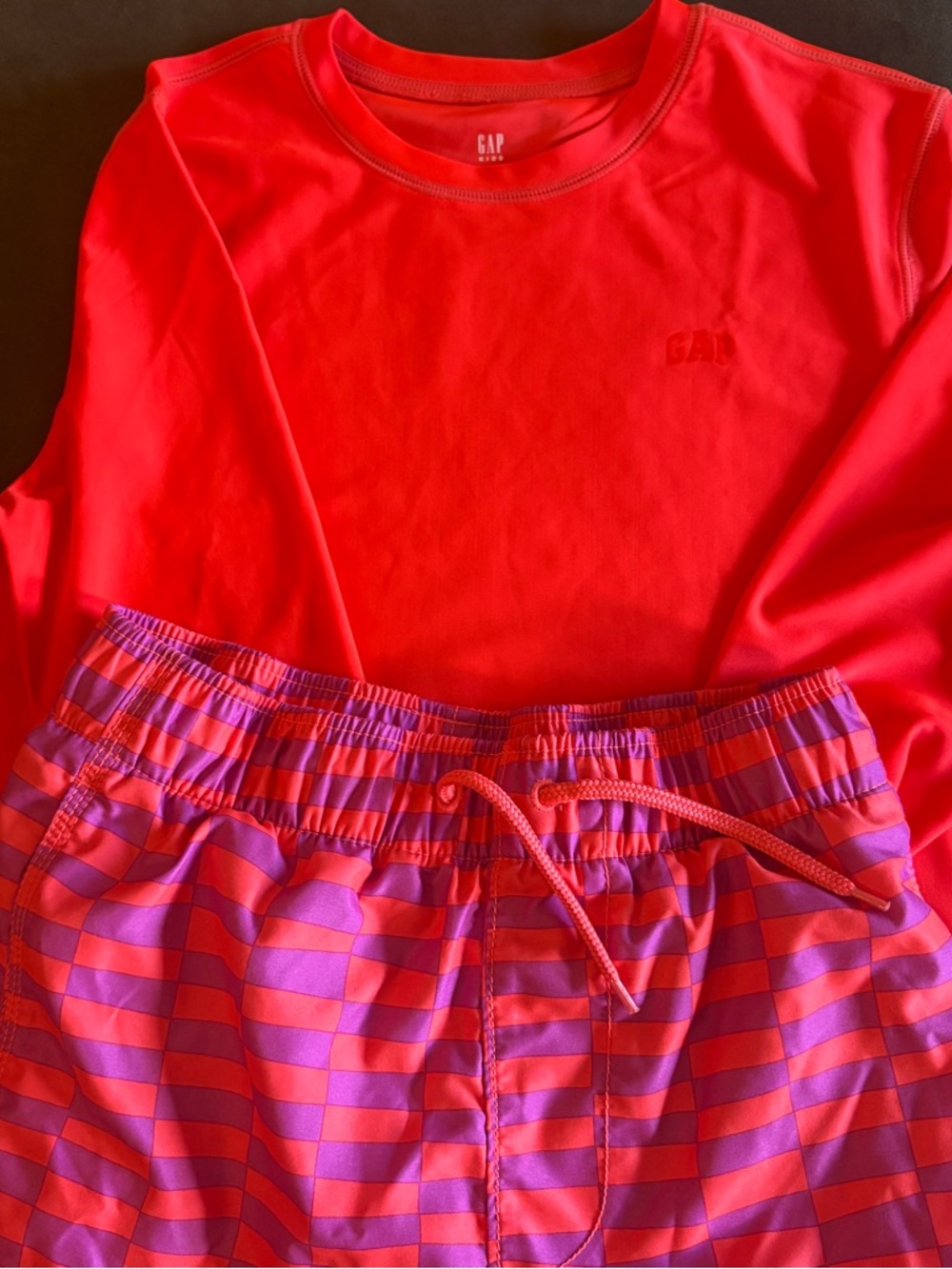 GAP 🌊 swim set Red Rash guard with Purple and Red Striped Swim trunks